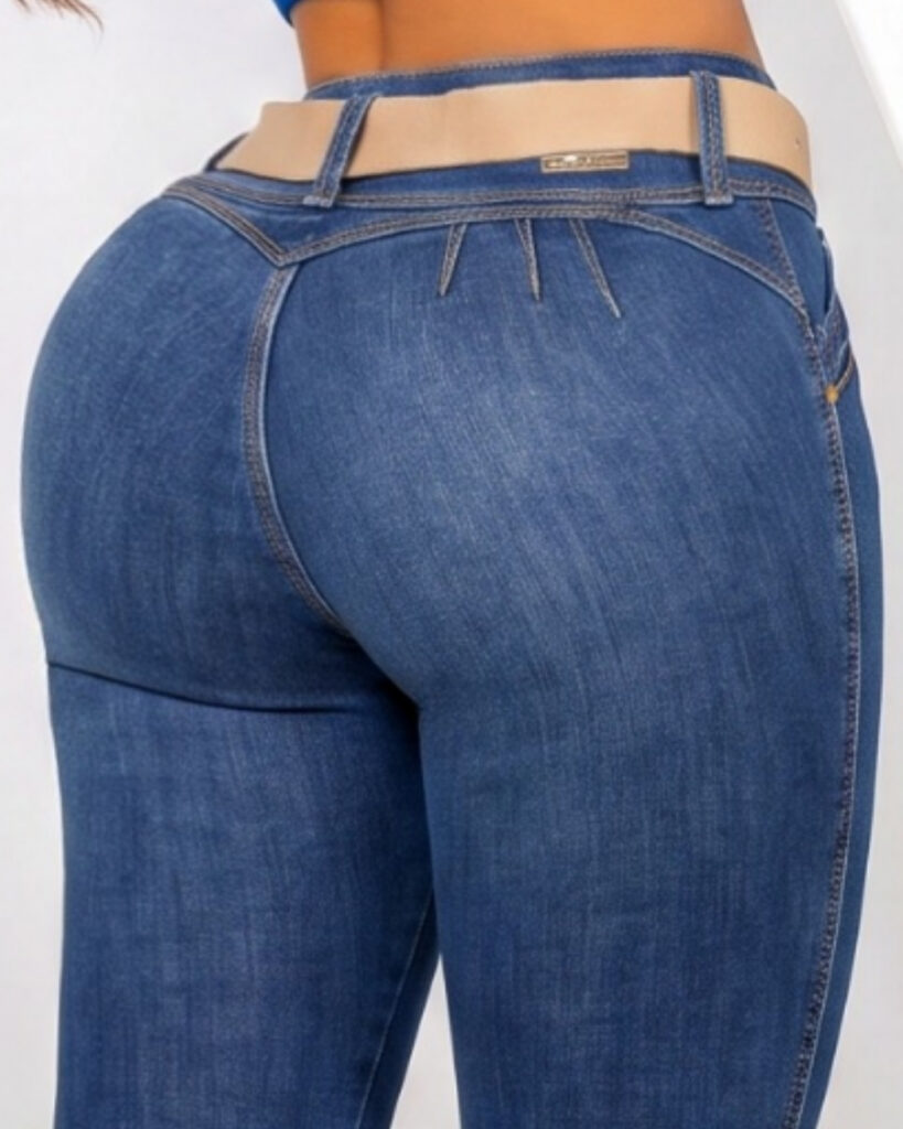 JEAN STRETCH TIRO ALTO 3 BOTONES SIN BOLSILLOS BOTA TUBO