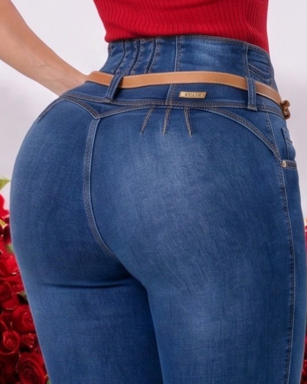 JEAN STRETCH TIRO ALTO 4 BOTONES SIN BOLSILLOS BOTA TUBO